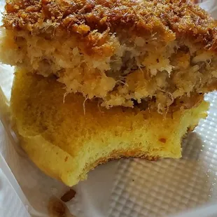 Greasy crabcake.