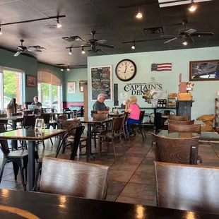 Seating and setup of café