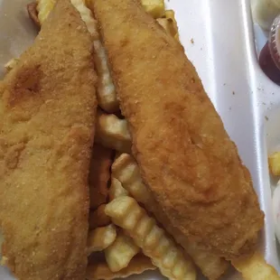 2pc fish &amp; fries with excellent tarter sauce