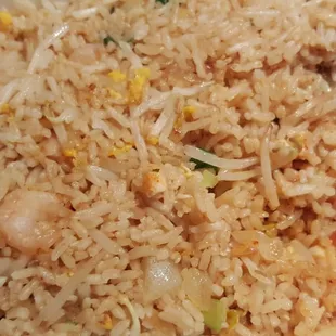 Shrimp fried rice, it was very good.