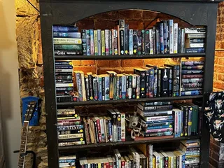 Midge And Millies Booksellers And Coffee