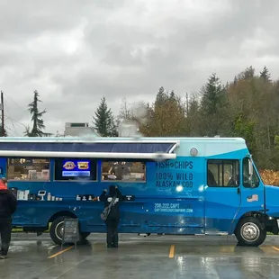 a blue food truck