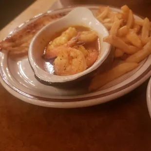 Shrimp haddock fries