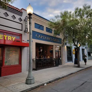 Captain's Grill is the new hot spot in DTU.