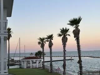 The Lighthouse Inn At Aransas Bay