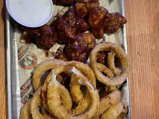Johnny's Tavern