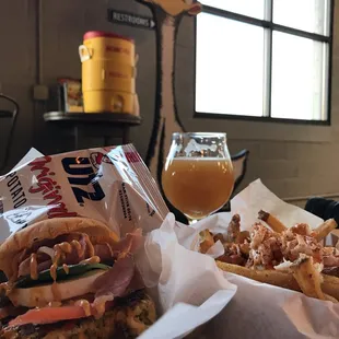 Capt Crabby at Oozlefinch