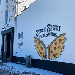 Super Sport Pizza &amp; Wings