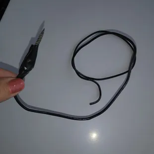 Theres the antenna with a screw.