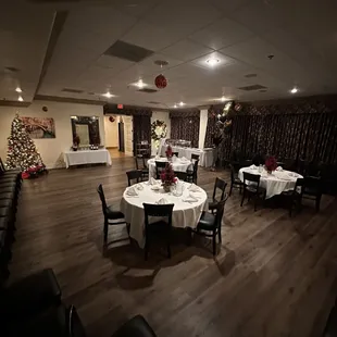 Holidays in the banquet room.