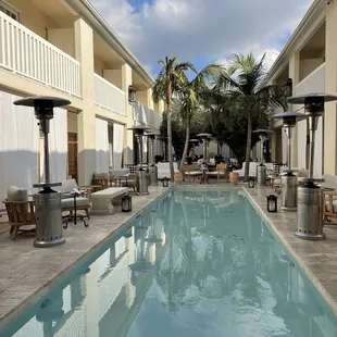 Cara Restaurant outdoor seating