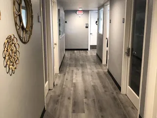Salon Ro Suites