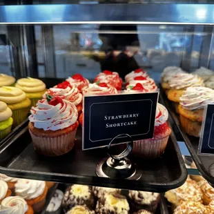 A nice selection of rotating cupcake flavors