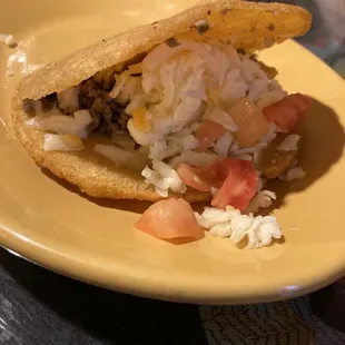 10/10 gordita no lettuce. A la mode. Thick crispy seasoned shell with incredible juicy ground beef!