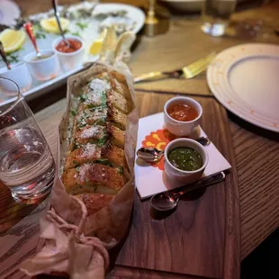 Garlic Cheese Bread