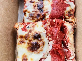 Baltoz Bakery and Cafe