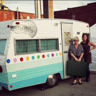 Mobile &amp; Studio Art Classes, Events and Parties