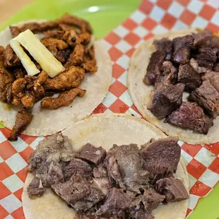 Al pastor, sirloin and lengua (clock wise)