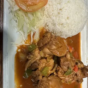Pollo guisado