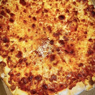 Cheese pizza