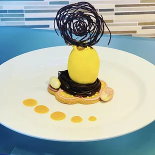 Chocolate mousse "egg"
