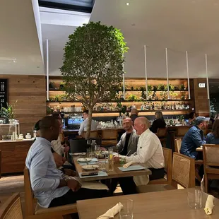 Bar/seating area - V demure...