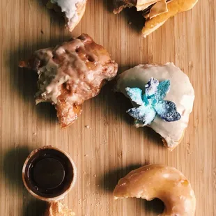 Cardigan Donuts