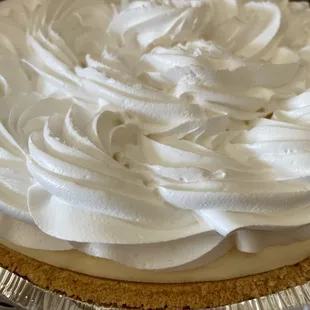 Fresh banana cream pie!