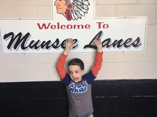 Munsee Lanes