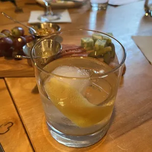 Gin old fashioned