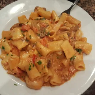 Fettuccine Alfredo