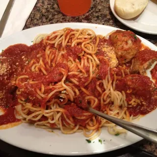 Kids Spaghetti & Meatball