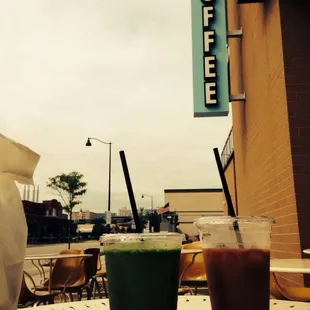 Green smoothie &amp; iced coffee summer day