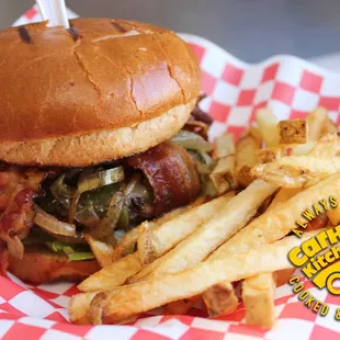 CarH's kitchen Food Truck