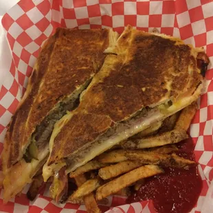 Cuban sandwich