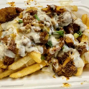 Jerk chicken fries