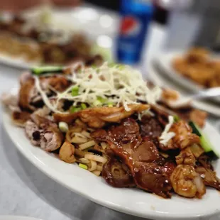 House Special Lo-Mein