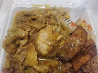 Dellia's Jerk Palace Restaurant