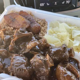 Oxtails