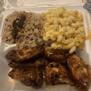 6 piece jerk chicken, excellent juicy and smokey