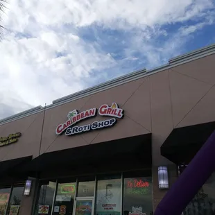 My cravings Jerk chicken wings and lo mein