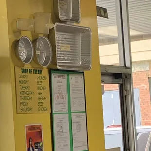 Meal sizes, soup of the day, and licensing.