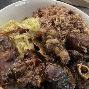 Oxtails, Jerk Chicken, Rice &amp; Peas and Veggies