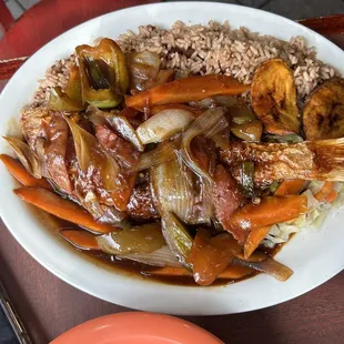 Brown Stew Red Snapper