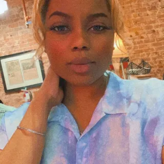 Sierra L.