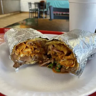 Breakfast Burrito (TikTok: @justandyvu)