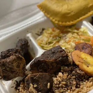 Jerk chicken - small dinner plate