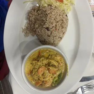 Curry Shrimp, rice &amp; peas, cabbage