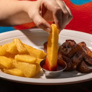 Yuca Frita y Plantain