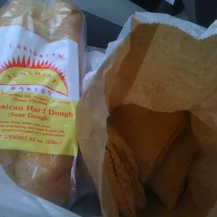 Hard dough bread &amp; beef patty